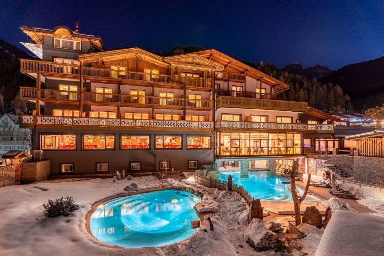 Croce Bianca Leisure & Spa Hotel Canazei Zewnętrze zdjęcie