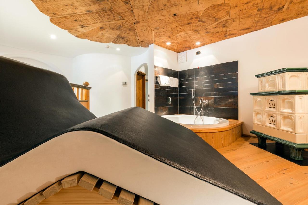 Croce Bianca Leisure & Spa Hotel Canazei Zewnętrze zdjęcie