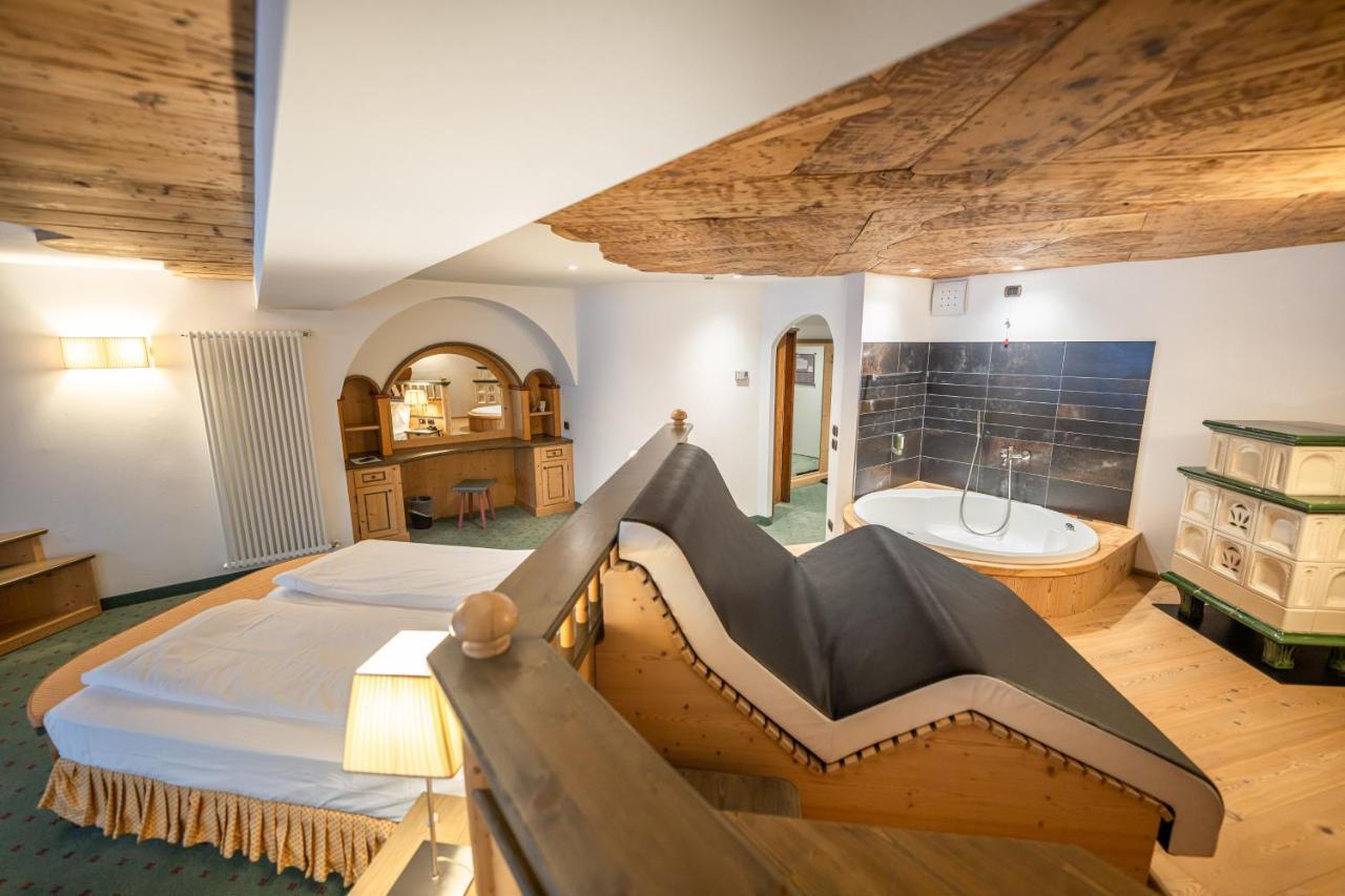 Croce Bianca Leisure & Spa Hotel Canazei Zewnętrze zdjęcie