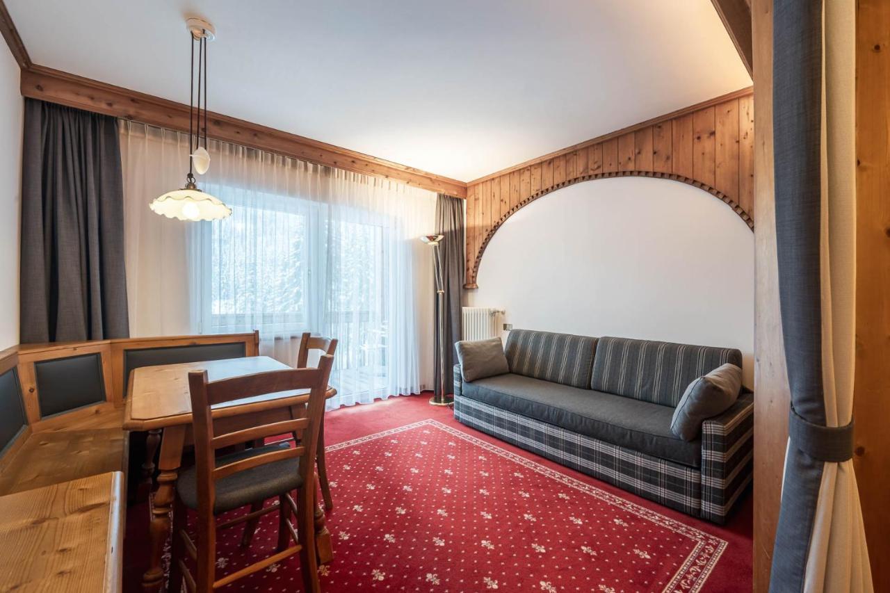 Croce Bianca Leisure & Spa Hotel Canazei Zewnętrze zdjęcie
