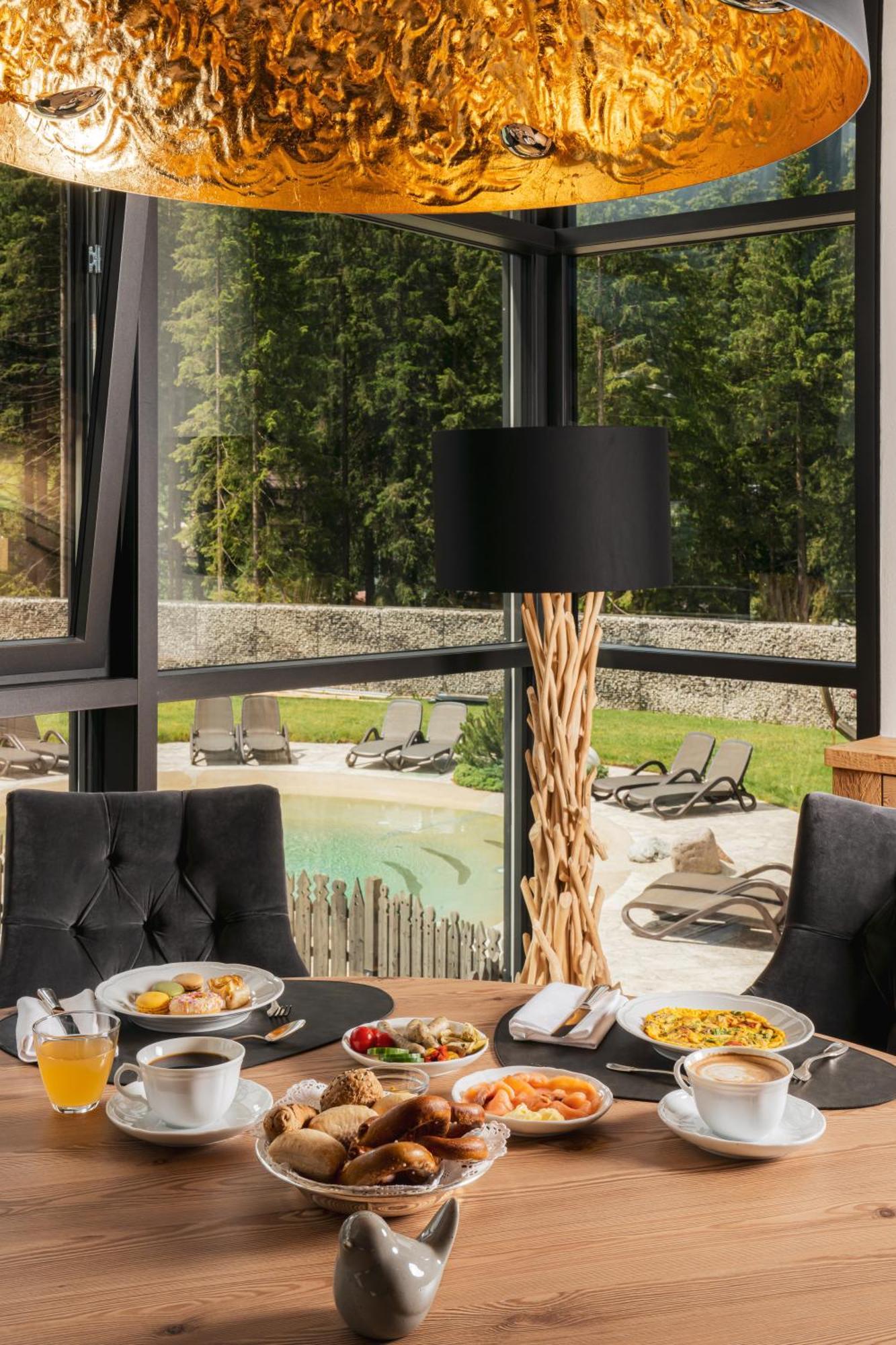 Croce Bianca Leisure & Spa Hotel Canazei Zewnętrze zdjęcie