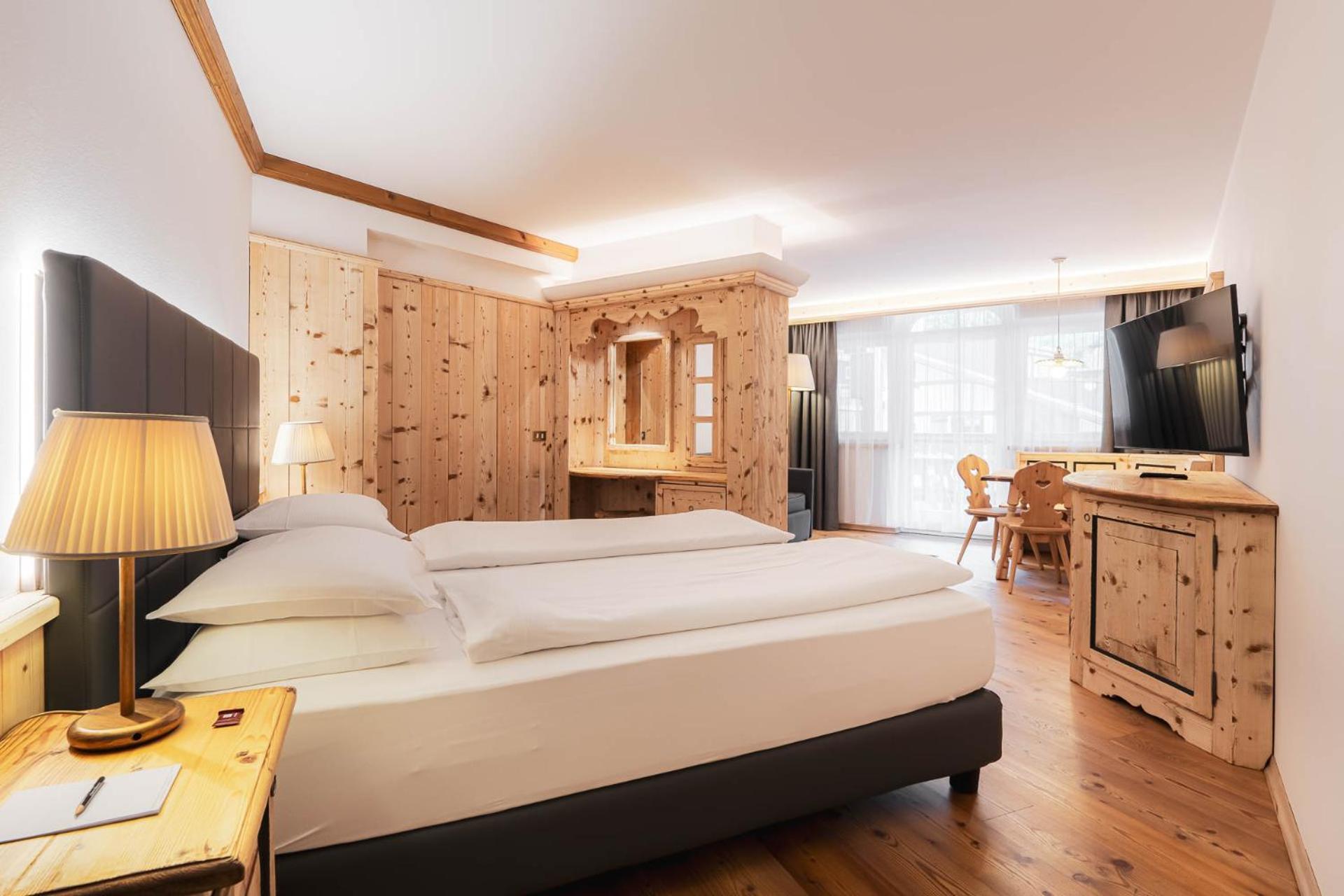 Croce Bianca Leisure & Spa Hotel Canazei Zewnętrze zdjęcie