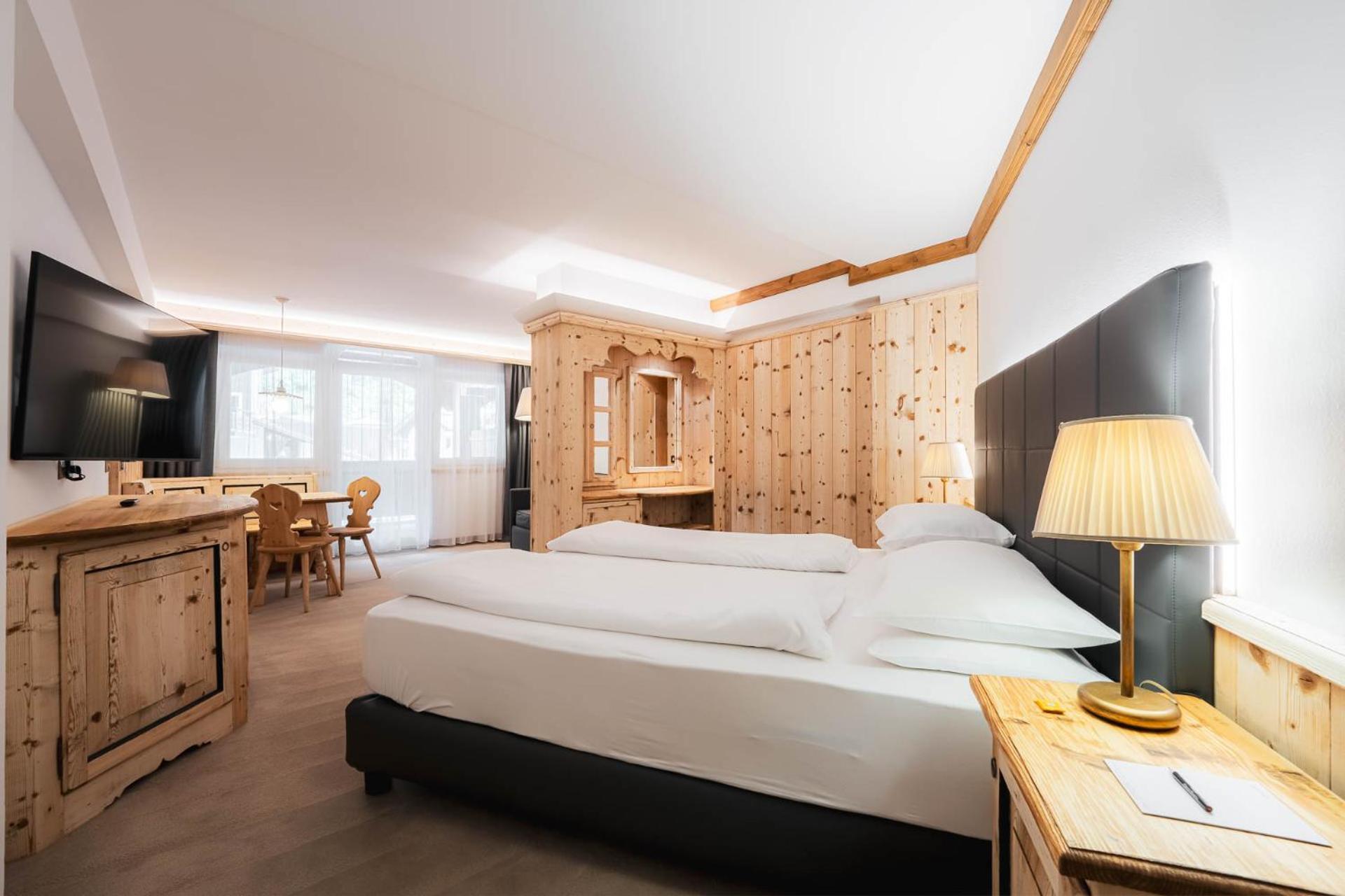 Croce Bianca Leisure & Spa Hotel Canazei Zewnętrze zdjęcie